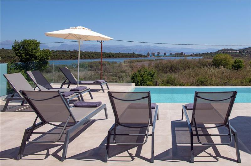 3 bedroom villa with pool & sea view, near Acharavi, sleeps 6