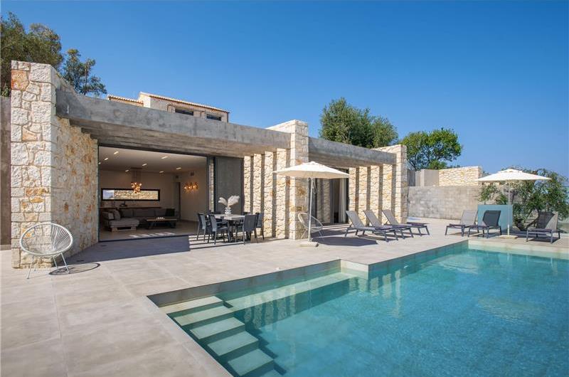 3 bedroom villa with pool & sea view, near Acharavi, sleeps 6