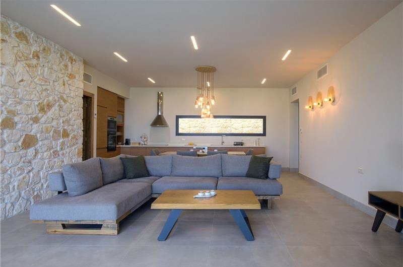 3 bedroom villa with pool & sea view, near Acharavi, sleeps 6