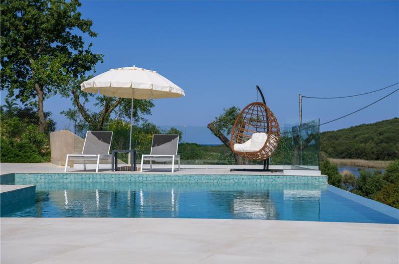 3 bedroom villa with pool & sea view, near Acharavi, sleeps 6