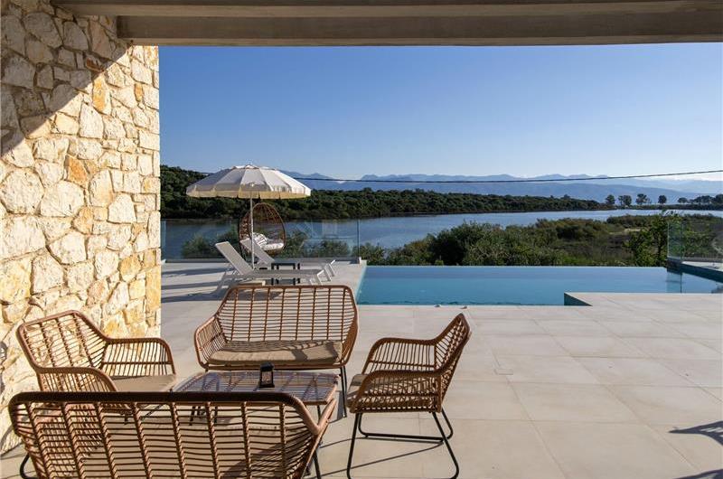 3 bedroom villa with pool & sea view, near Acharavi, sleeps 6