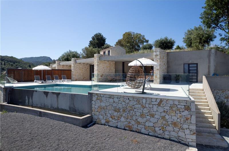 3 bedroom villa with pool & sea view, near Acharavi, sleeps 6