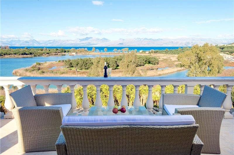 8 Bedroom villa with pool & seaview, near Acharavi, sleeps 16-18