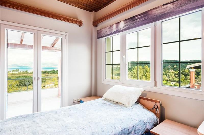 8 Bedroom villa with pool & seaview, near Acharavi, sleeps 16-18