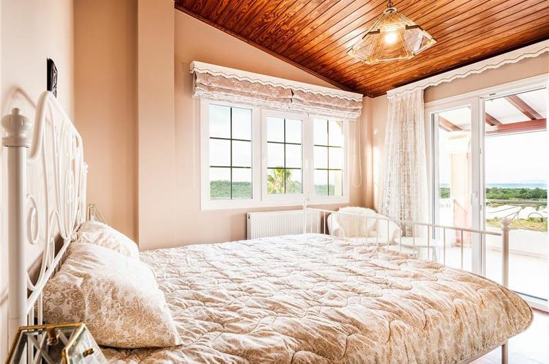 8 Bedroom villa with pool & seaview, near Acharavi, sleeps 16-18