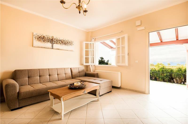 8 Bedroom villa with pool & seaview, near Acharavi, sleeps 16-18