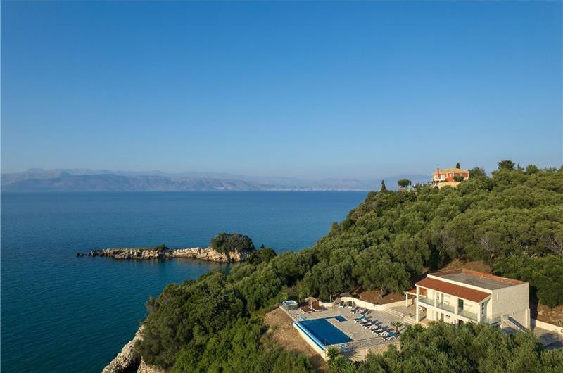 7 bedroom seafront luxury villa with pool & jacuzzi, near Acharavi, sleeps 14-15