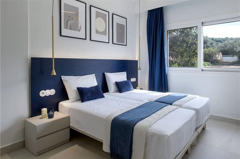 3 bedroom seaside villa with pool & jacuzzi, near Acharavi, sleeps 6