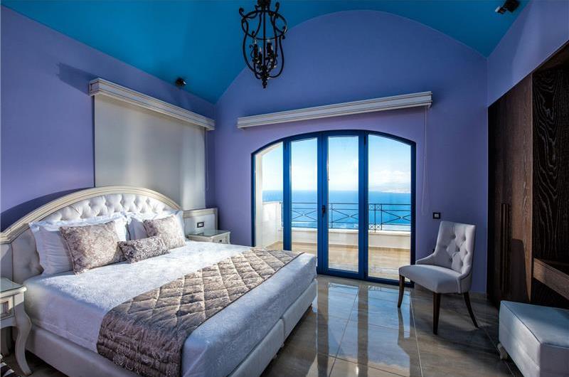 6 bedroom luxury villa with pool near Agia Pelagia, sleeps 12