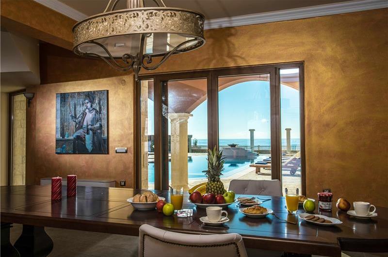 8 bedroom luxury villa with pool near Koutsounari, sleeps 16