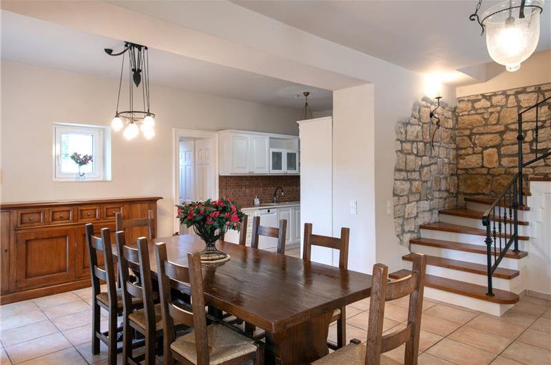 3 bedroom villa with heated pool in Kassiopi, Corfu, sleeps 6