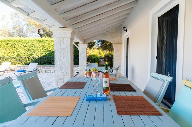 3 bedroom villa with pool in Kassiopi, Corfu, sleeps 6