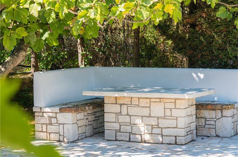 3 bedroom villa with pool in Kassiopi, Corfu, sleeps 6