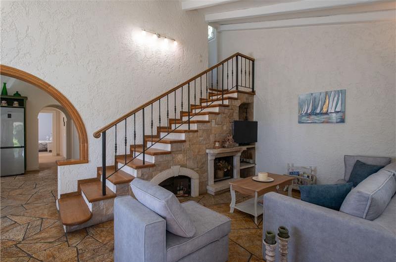 3 bedroom villa with pool in Kassiopi, Corfu, sleeps 7