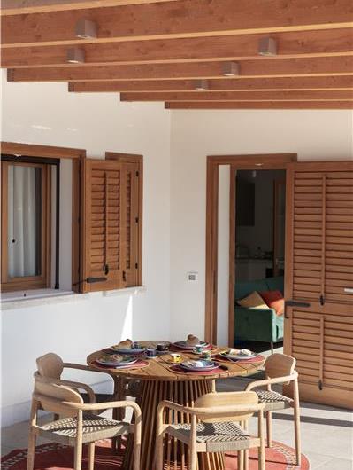 3 bedroom villa with pool near Castellamarre del Golfo, sleeps 5
