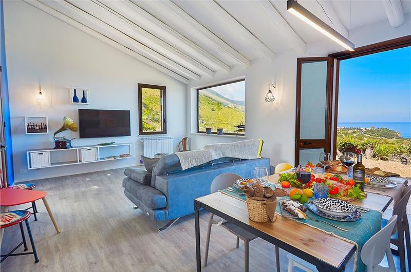 2 bedroom villa with infinity pool near Scopollo, sleeps 4