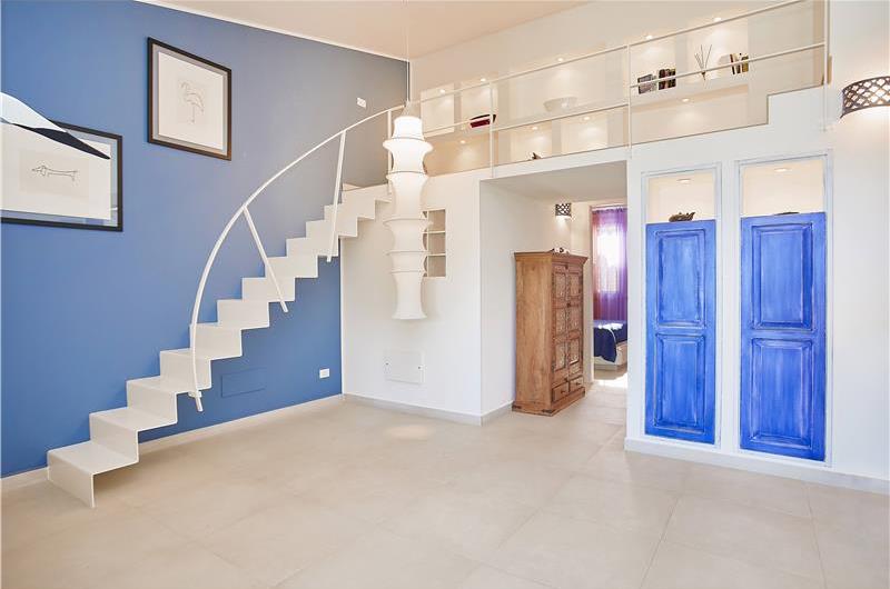 3 bedroom villa with pool and sea views near Scopello, sleeps 6