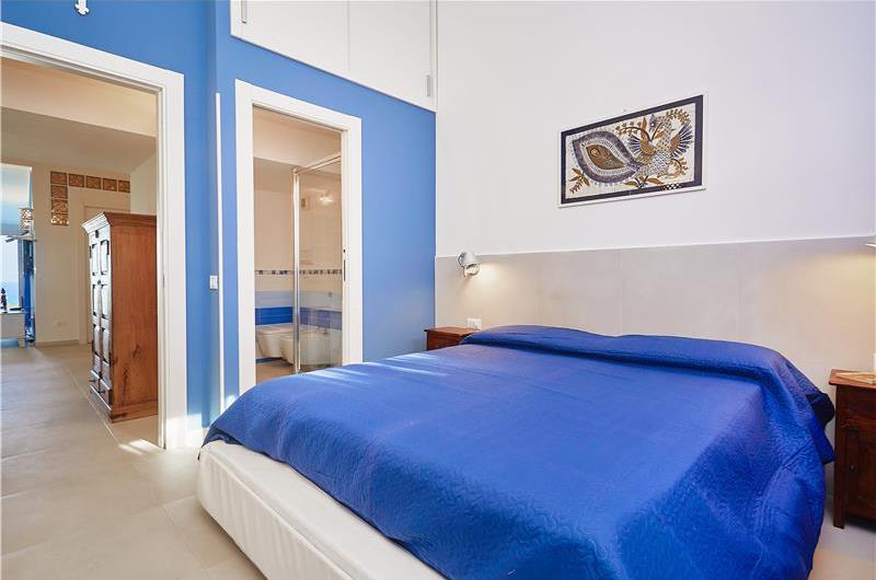 3 bedroom villa with pool and sea views near Scopello, sleeps 6