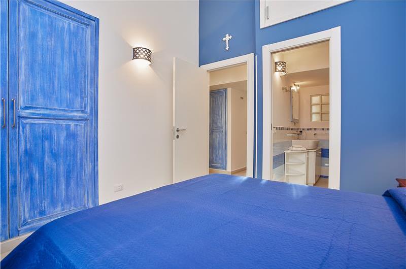 3 bedroom villa with pool and sea views near Scopello, sleeps 6