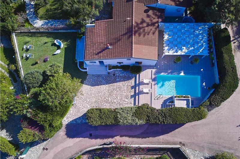 3 bedroom villa with pool and sea views near Scopello, sleeps 6