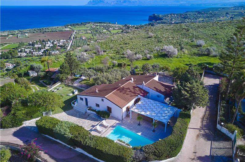3 bedroom villa with pool and sea views near Scopello, sleeps 6