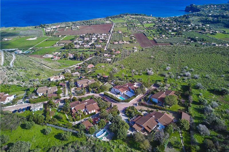 3 bedroom villa with pool and sea views near Scopello, sleeps 6