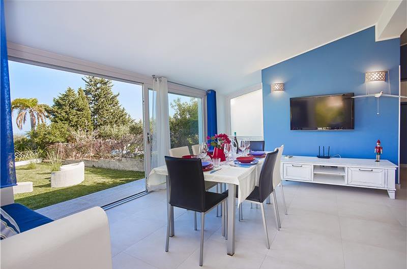 3 bedroom villa with pool and sea views near Scopello, sleeps 6