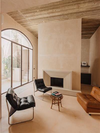3 bedroom villa with heated pool in Noto, sleeps 6