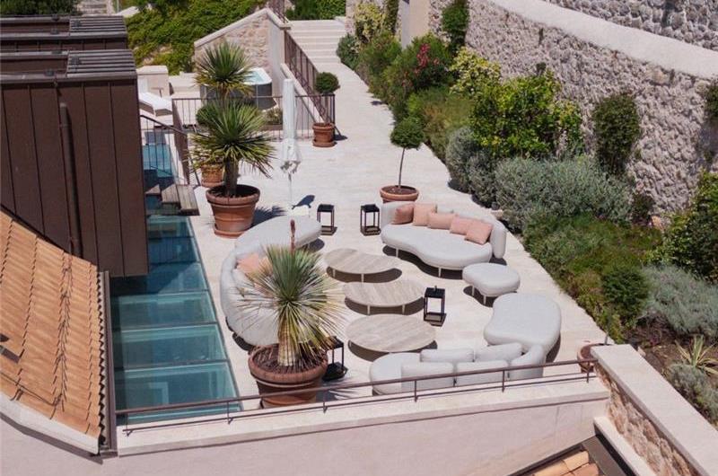 Luxury 7 Bedroom Villa with Heated Pool, Gym, Sauna, Jacuzzi and Sea Views in Dubrovnik, Sleeps 12-14